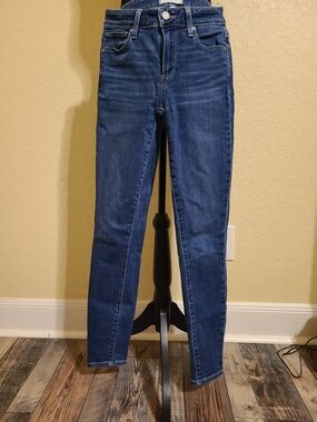 PAIGE Indigo Skinny Jeans 24